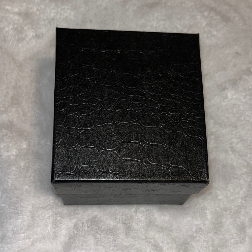 Black Textured Jewelry Box